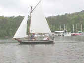 Skipjack_06.jpg (51750 bytes)